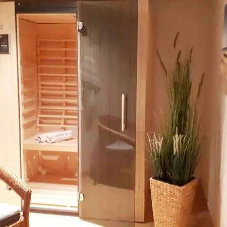 4 Sterne-terrassen-fewo Heimathaven Direkt Am Ostseestrand Inkl Schwimmbad * Kronsgaard