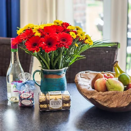 4 Sterne-terrassen-fewo Heimathaven Direkt Am Ostseestrand Inkl Schwimmbad * Kronsgaard