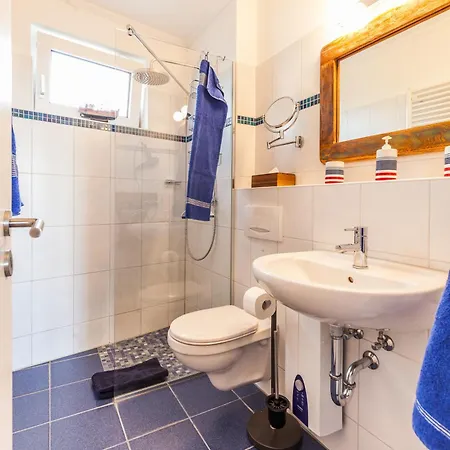 Apartment 4 Sterne-terrassen-fewo Heimathaven Direkt Am Ostseestrand Inkl Schwimmbad